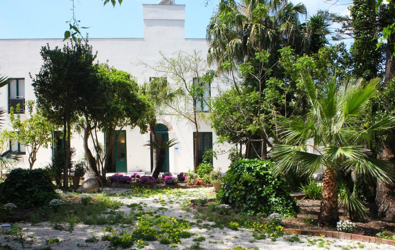 Versomare Room & Suite Valderice Exterior photo